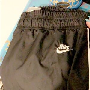 Nike Women Pants